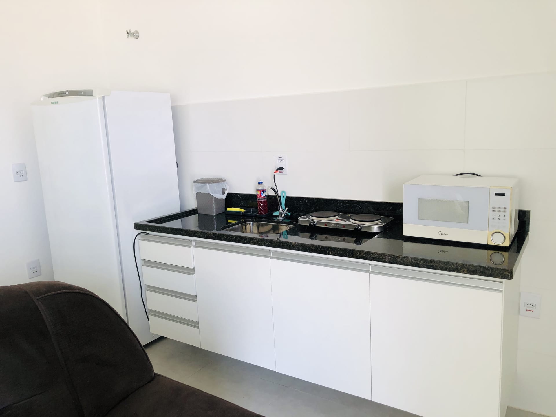 Outro ângulo da cozinha da Bella Home